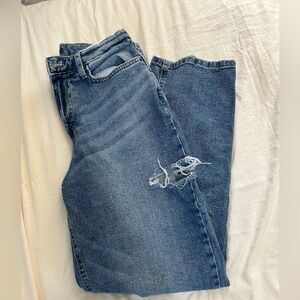 Women Wild Fable Blue Denim Jeans. 90’s relaxed straight leg minimal distressing